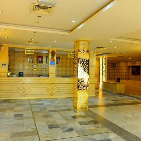 Bahrain Plaza Hotel Манама Экстерьер фото